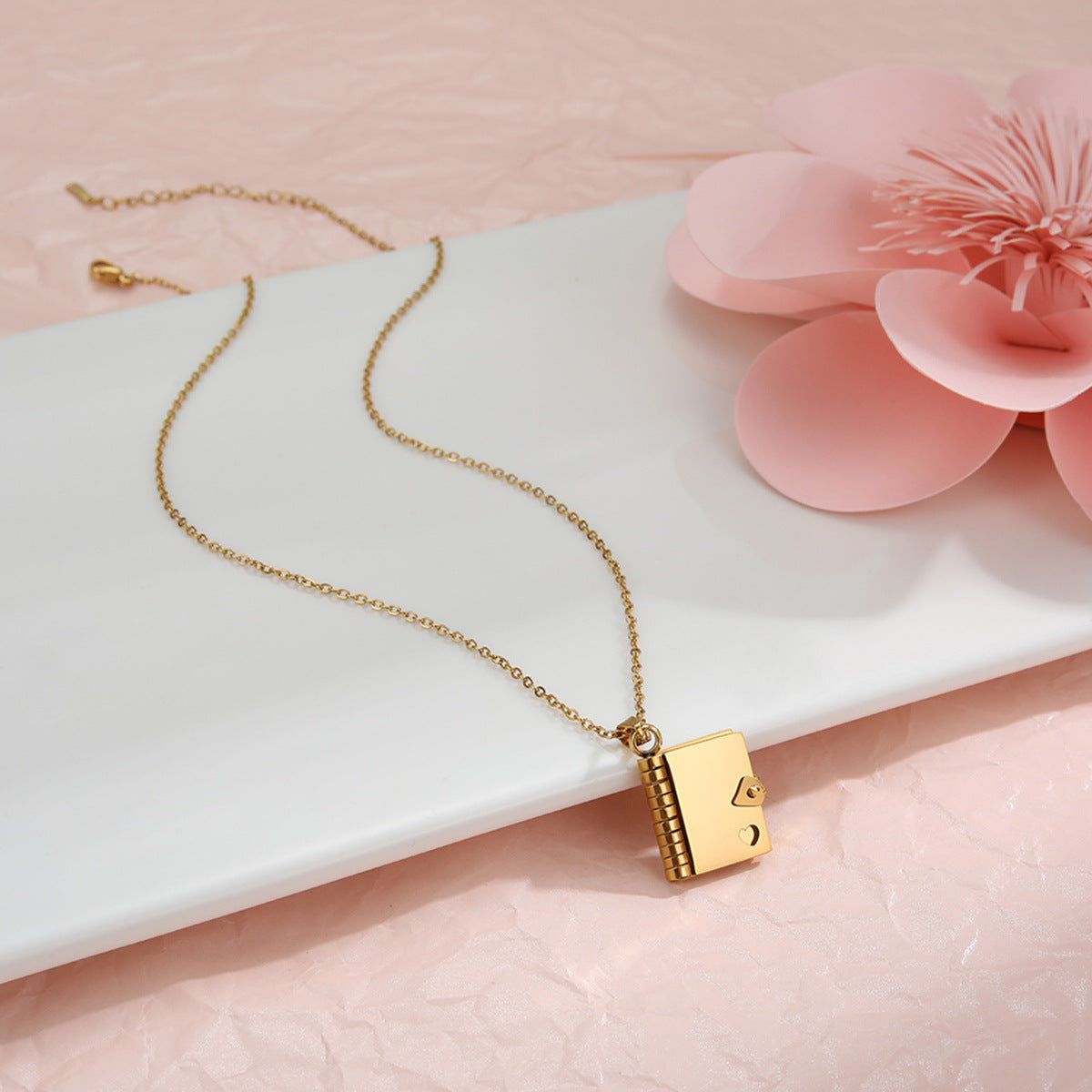 Heart Envelope Necklace – 18K Gold Plated Stainless Steel